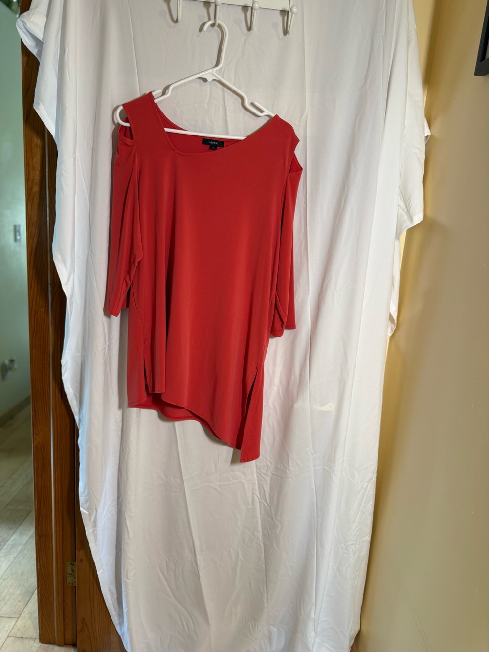 Alfani coral Cold-Shoulder Tunic Top